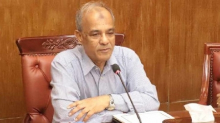 পুলিশের হাতে ‘মারণাস্ত্র’ থাকবে না: স্বরাষ্ট্র উপদেষ্টা