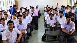 সেন্ট যোসেফ কলেজে একাদশে ভর্তি, ৬৫০ আসনের বিস্তারিত জেনে নিন