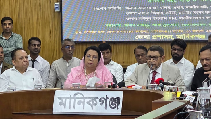ফ্যাসিস্টদের দোসররা কৃত্রিম সংকট তৈরি করছে: স্বাস্থ্যমন্ত্রী