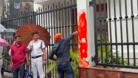 আনন্দবাজারের সাংবাদিকদের জরুরি স্বস্তি দিলেন না কলকাতা হাইকোর্ট