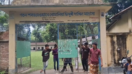 নিয়োগের ফল আগে থেকেই জানার অভিযোগ, পরীক্ষার পর একই দুই প্রার্থী নির্বাচিত