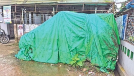 চাঁদপুরে বেওয়ারিশ লাশ বহনের দুই অ্যাম্বুলেন্সই অচল, ভোগান্তি