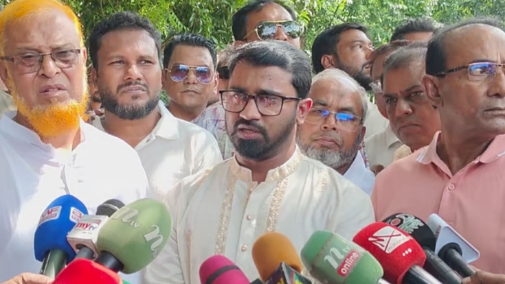 আওয়ামী লীগকে ফেরানোর চেষ্টা করছে জামায়াত: রাশেদ খাঁন