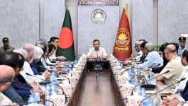 আগামীকাল রাত থেকে শিল্পে গ্যাস-বিদ্যুৎ সরবরাহ স্বাভাবিকের আশ্বাস