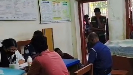 সুনামগঞ্জে হাসপাতালে তিন শিশুর মরদেহ, বিষপানে অসুস্থ বাবা