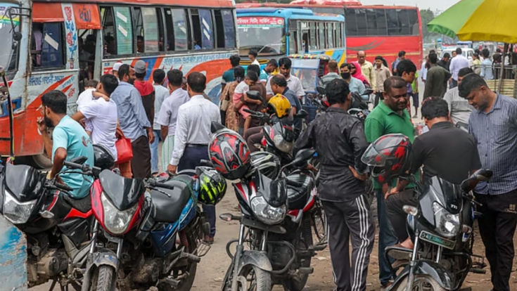 একলাফে জ্বালানি তেলের দাম ২০ টাকা বাড়ানো—বিকল্প কি ছিল?
