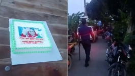 পুলিশ দেখে কেক ও মোটরসাইকেল ফেলে পালালেন ছাত্রলীগের নেতা-কর্মীরা