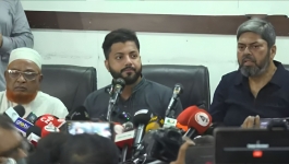 মুক্তিযুদ্ধবিষয়ক প্রতিমন্ত্রীর পদ ছাড়ার ঘোষণা ইশরাক হোসেনের