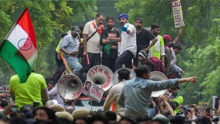 ভারতের আন্দোলনকে বাংলাদেশ ও নেপালের সঙ্গে তুলনার বিরোধিতা দীপকের