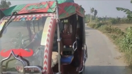 শেখ হাসিনার দেশে ফেরা নিয়ে মাইকিং, নওগাঁয় আটক ২