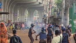শ্রমিক অসন্তোষে আশুলিয়ার ১১ পোশাক কারখানায় ছুটি ঘোষণা